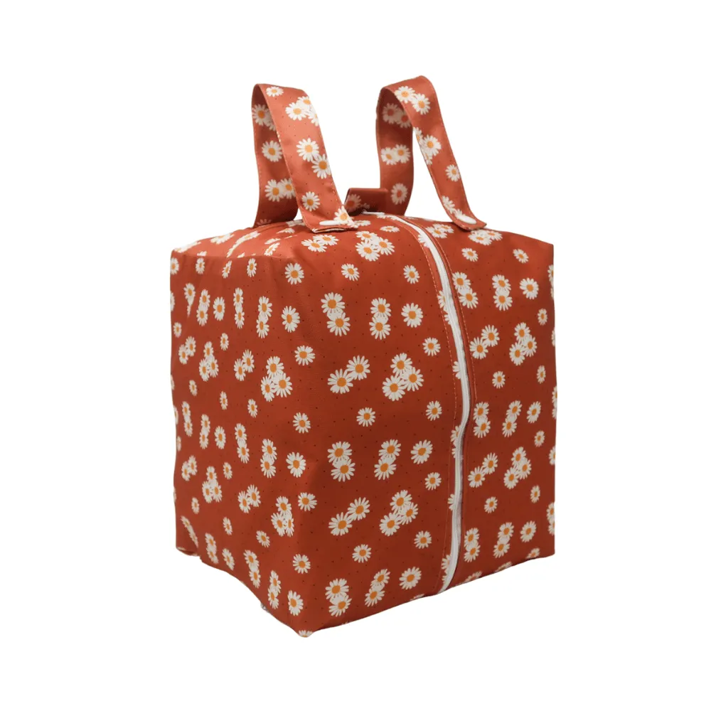 Modern Cloth Nappies Nappy Pod wetbag Ditsy Daisy waterdicht