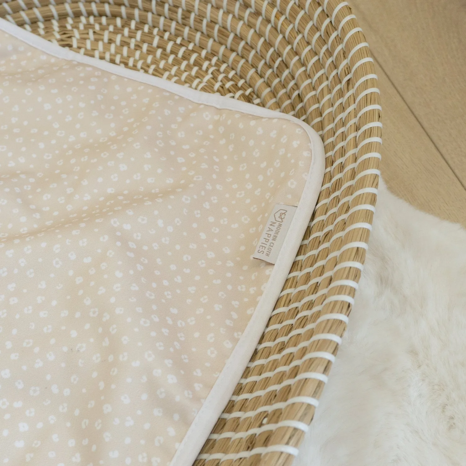 Modern Cloth Nappies Changing Mats Day Dreamer verschoonmat bamboe