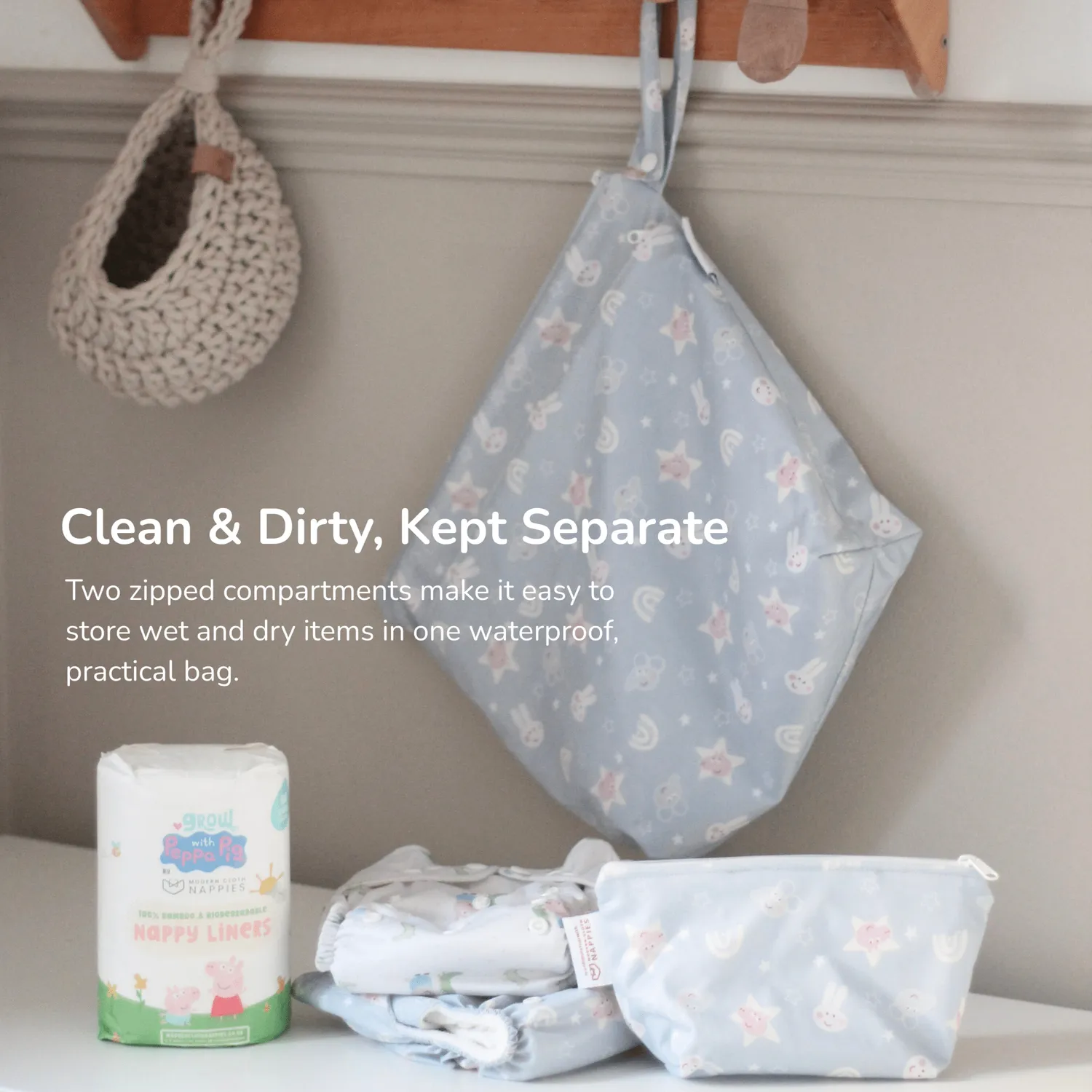 Modern Cloth Nappies Grab & Go wetbag Pink Rainbows waterdicht