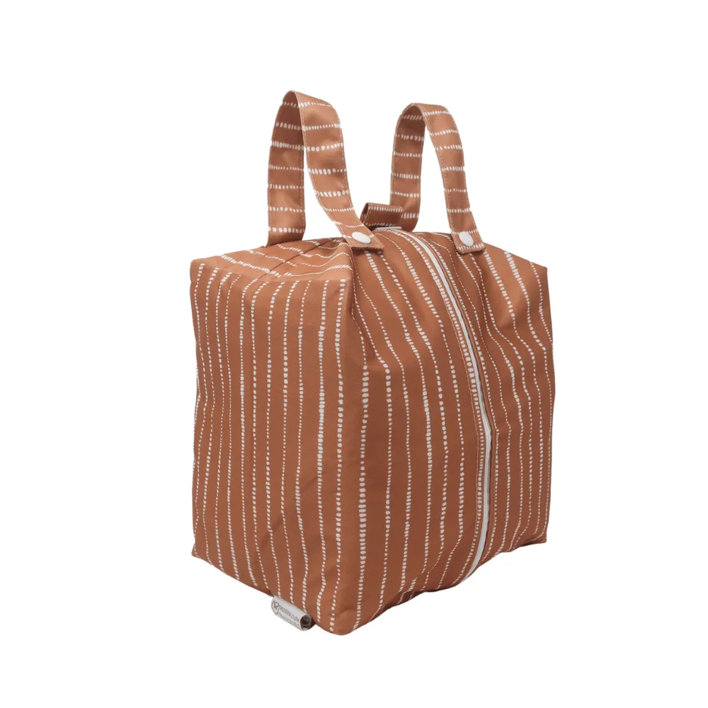 Modern Cloth Nappies Pod Dune Tan luierzak wit