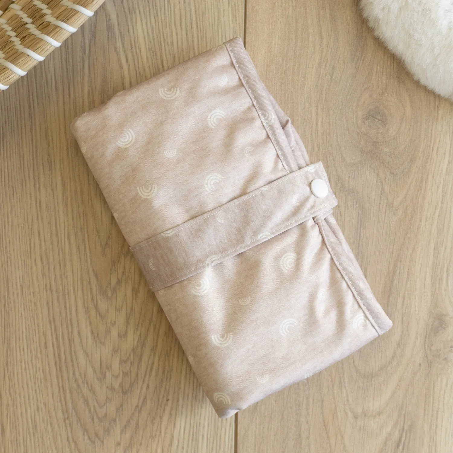 Modern Cloth Nappies Changing Mats Rainbow Oatmeal verschoonmat bamboe