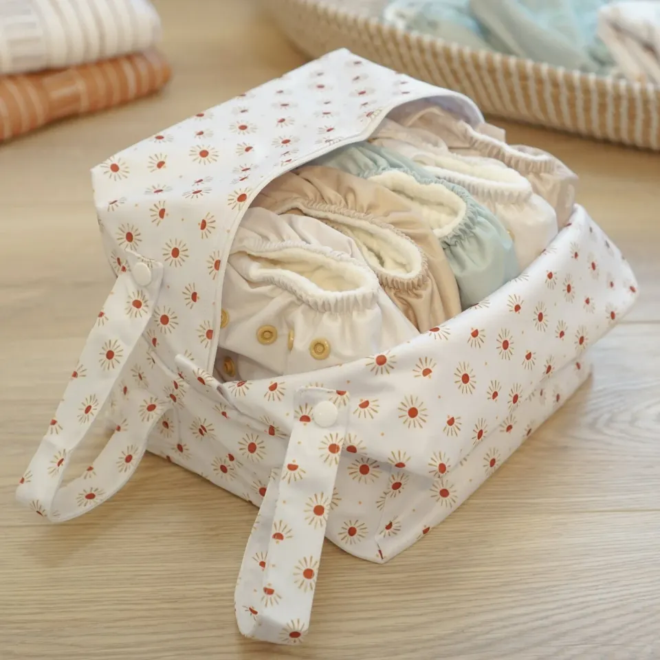 Modern Cloth Nappies Nappy Pod wetbag Summer Solstice waterdicht