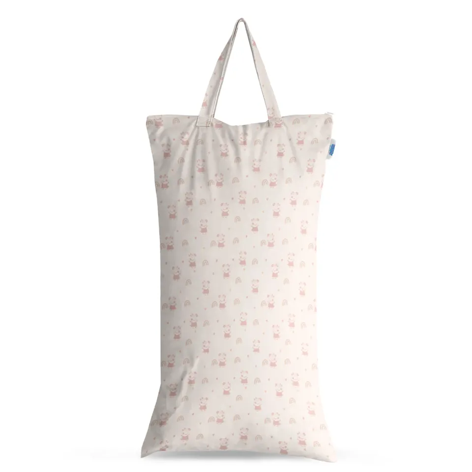 Modern Cloth Nappies Peppa Pig XL wetbag Pink Rainbows lekvrij