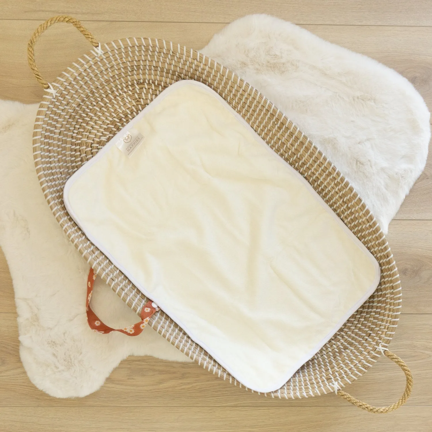 Modern Cloth Nappies Changing Mats Ditsy Daisy verschoonmat 40x60 bamboe