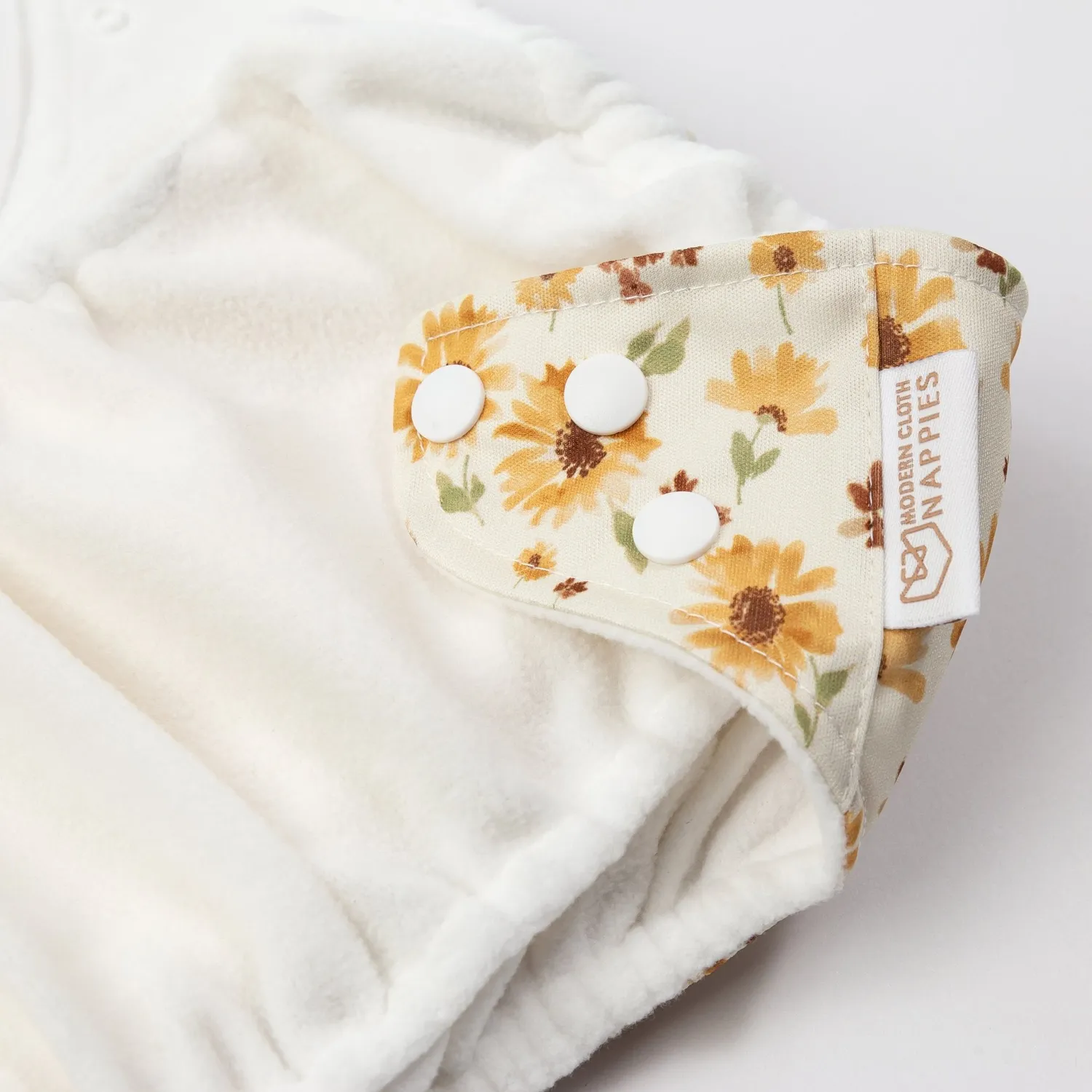Modern Cloth Nappies Pearl Pocket all-in-one wasbare luier Dusty Rose one-size