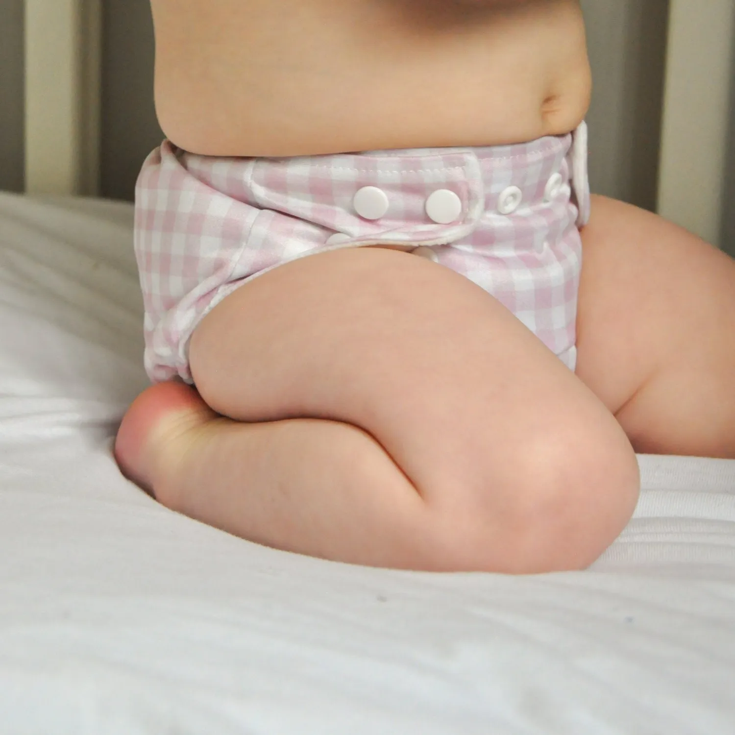 Modern Cloth Nappies Pearl Pocket All-In-One wasbare luier Rose Gingham